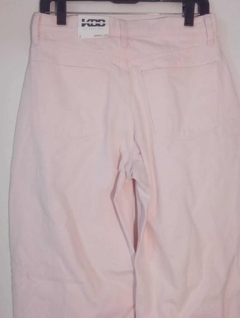 * KBB By Kahlana Mid-Rise Jeans in Light Pink NWT $50 - Picture 4 of 4